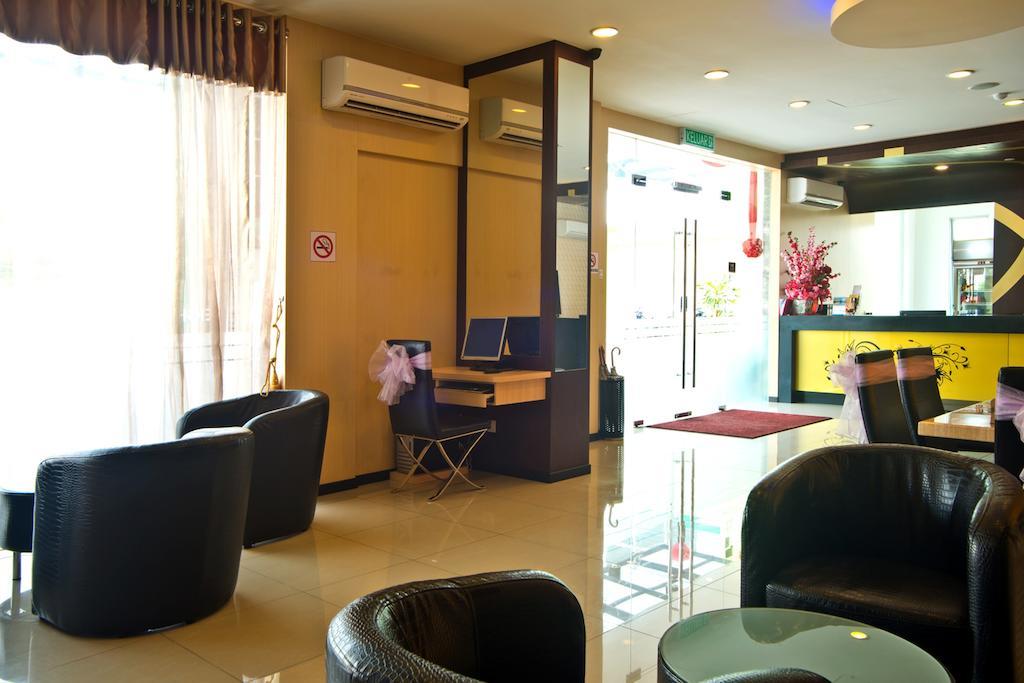 Hotel Zamburger Skudai Zewnętrze zdjęcie
